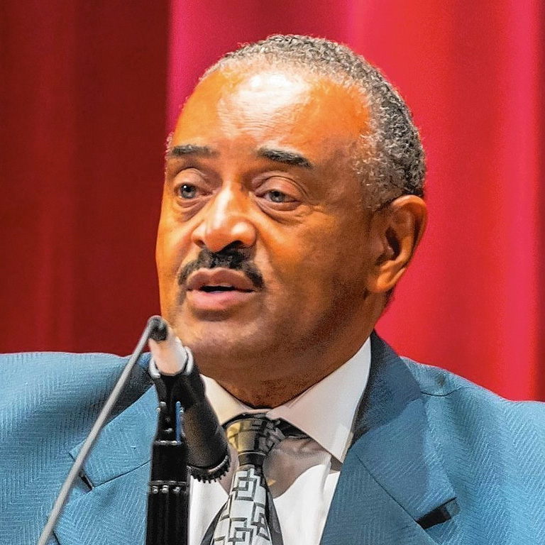 Vernon Smith