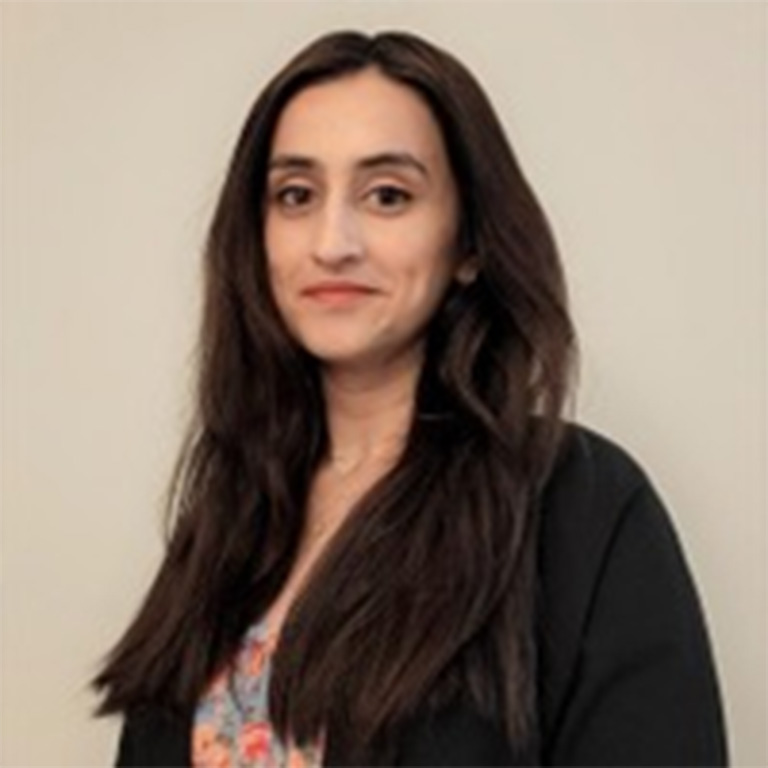Filiz Akyuz
